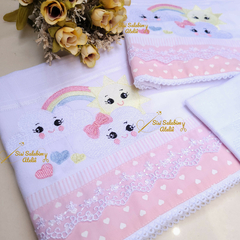 Kit Fralda Passeio, Ombro e Boca Chuva Amor Personalizável - comprar online