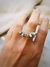Anillo Alas Piedra Negra