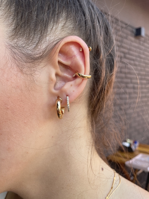 Piercing fake liso dourado