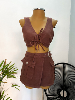 Short saia marrom