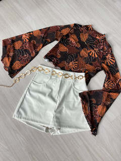 Short saia couro fake