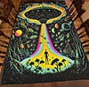 Tapeçaria de Nave Espacial Alienígena Reativa a UV & para Galáxia - Arte de Parede com Tema Espacial - comprar online