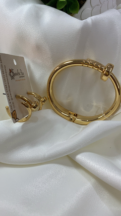 Brinco argola Prego dourado na internet
