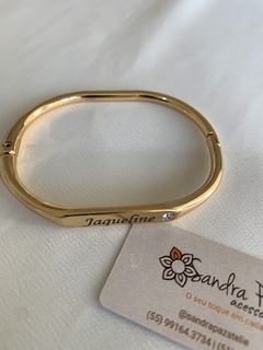 Bracelete com nome gravado à laser - comprar online