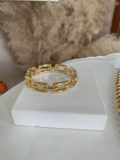 Bracelete Atena na internet