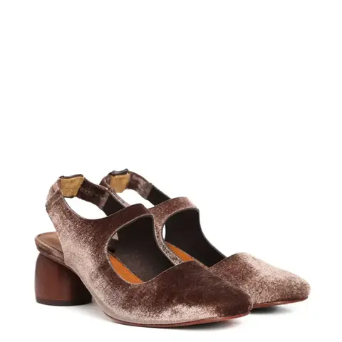 SCARPIN VILLA BONECA VELUDO MARROM