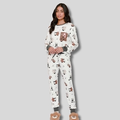 Pijama Jogger Feminino All Print Camiseta Manga Longa e Calça Music On - Lua Luá - comprar online