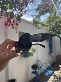 Prada Full Black
