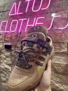 Adidas Forum Bad Bunny Brown T42