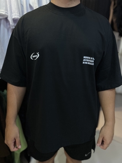 Over Dressing Black - comprar online