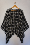 poncho xadrez preto com azul