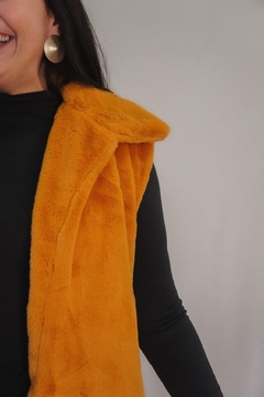 colete amarelo pelinho - comprar online