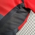 camisa-flamengo-home-23-24-masculino-torcedor-vermelho-e-preto-pedro-gabigol-arrascaeta-9.png