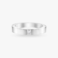 Aliança de casamento com diamante único corte princesa
