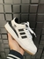 Adidas Fórum Low 84 na internet