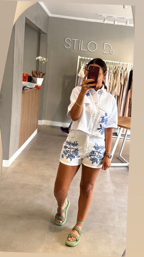 Jaqueta Manga Curta Bordada