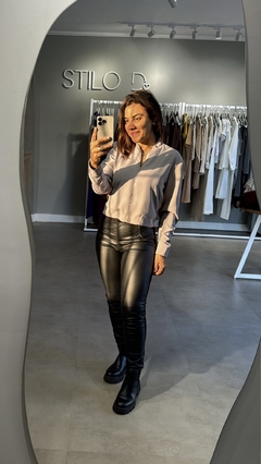 Calça De Couro e poliamida - Stilo D Moda