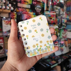 LIBRETAS MINI LIBRETAS MOKA STATIONERY FLORES A7 82 X 105 MM ARILLOS METALICOS RAYAS PASTA SUAVE LIBRETAS - comprar en línea
