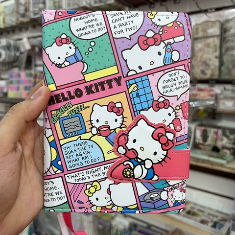 LIBRETAS HELLO KITTY PEGADAS PASTA ACOLCHONADA CIERRE MAGNETICO HOJAS DECORADAS DE RAYAS SEPARADORES DE HILO LIBRETAS