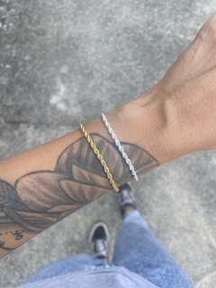 Pulseira cordão baiano na internet