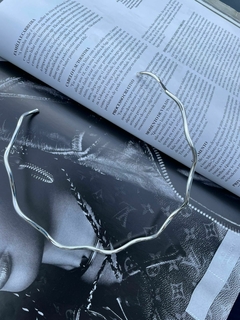 Choker Aro ondulado - Menina Moça Bijoux