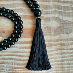 Japamala 108 Contas de Porcelana 8mm Preto Masculino Feminino Colar Budista de Meditação - ArtbyDarleneMaldonado - arte, cerâmica autoral e boas inspirações... Peças exclusivas.