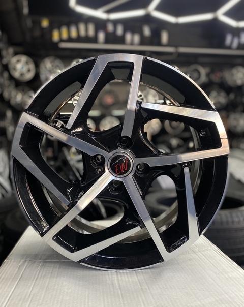 JOGO DE RODAS MK8 ARO 17x7 4x100