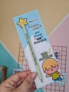 Card Com Lápis Personalizado Volta As Aulas na internet