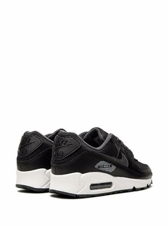 Tênis Nike Air Max 90 na internet