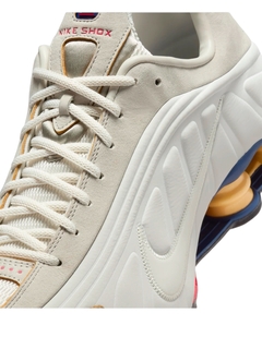 Nike Shox R4 premium na internet