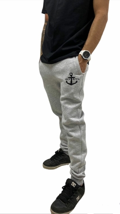 Joggin Negro Salvatto en internet
