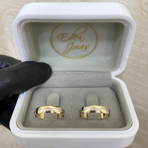 Par de alianças em ouro 18k REF 130