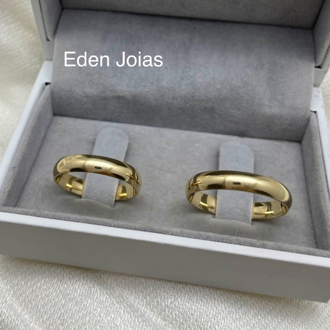 Par de alianças em ouro 18k REF 011