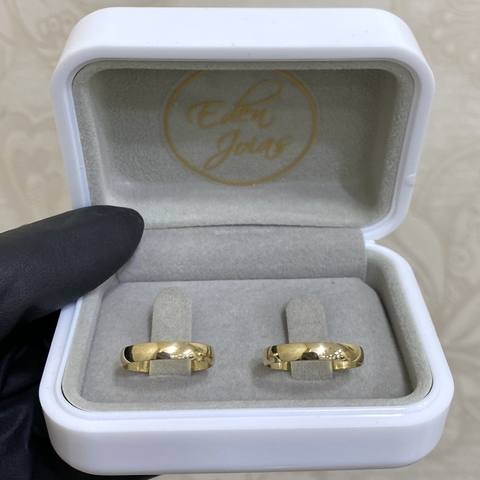 Par de alianças em ouro 18k REF 122