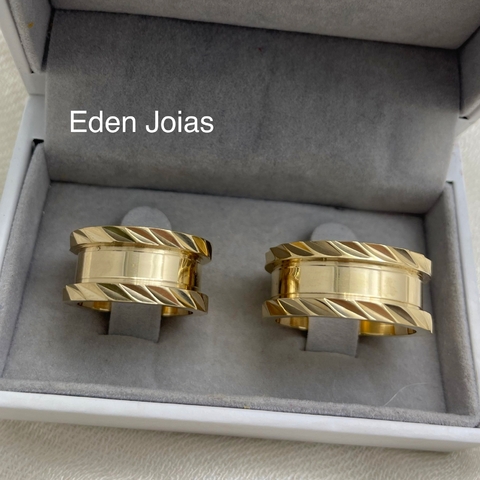 Par de alianças em ouro 18k REF 007