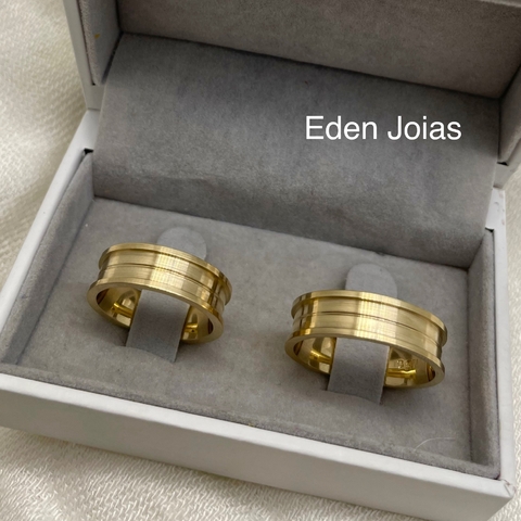 Par de alianças em ouro 18k REF 008