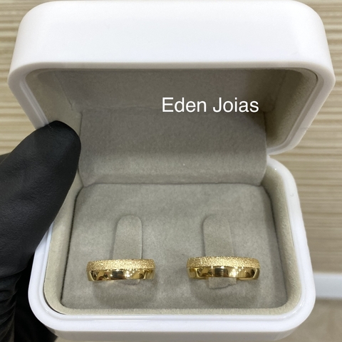 Par de alianças em ouro 18k REF 136