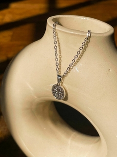 Dije San Benito acero blanco con Cadena - Ivanala Joyas