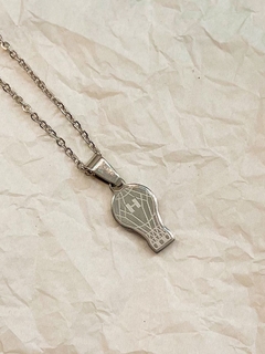 Dije escudo de Huracán con cadena - comprar online