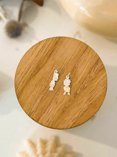 DIJE BART/LISA SIMPSON PLATA Y ORO CON CADENA DE ACERO BLANCO - comprar online