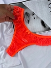 Calcinha de renda laranja neon