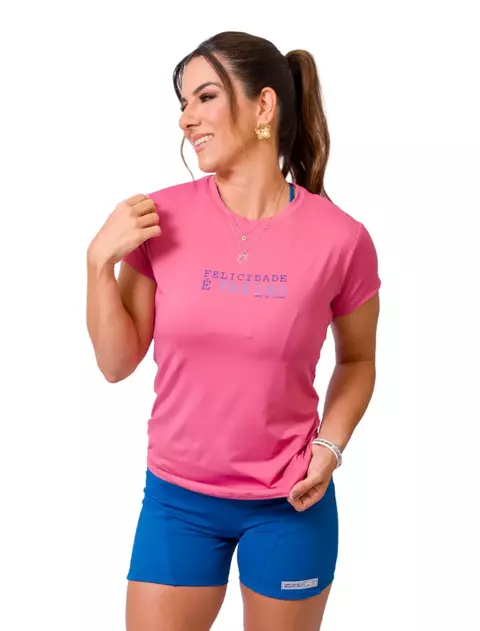 CAMISETA BABYLOOK CORAL "FELICIDADE E TREINO" - comprar online