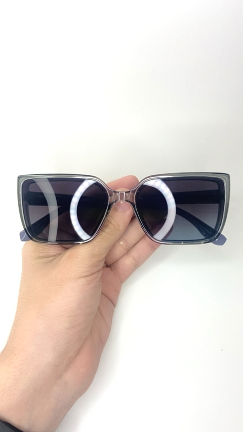 Óculos Esporte UV400 Perla PE6180