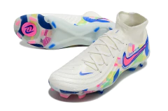 Nike Phantom Luna Elite FG na internet