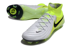 Nike Phantom Luna Elite FG na internet