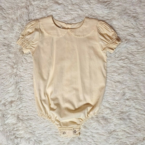 Body com gola redonda