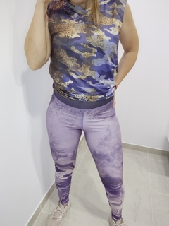 REMERA CAMOU VIOLET - comprar online