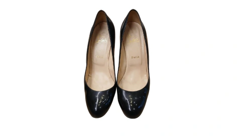 Sapato Louboutin Simple Pump Preto