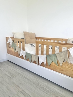 Cama Auri