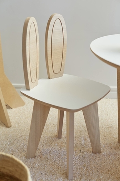 Imagen de Mesa con sillas conejo